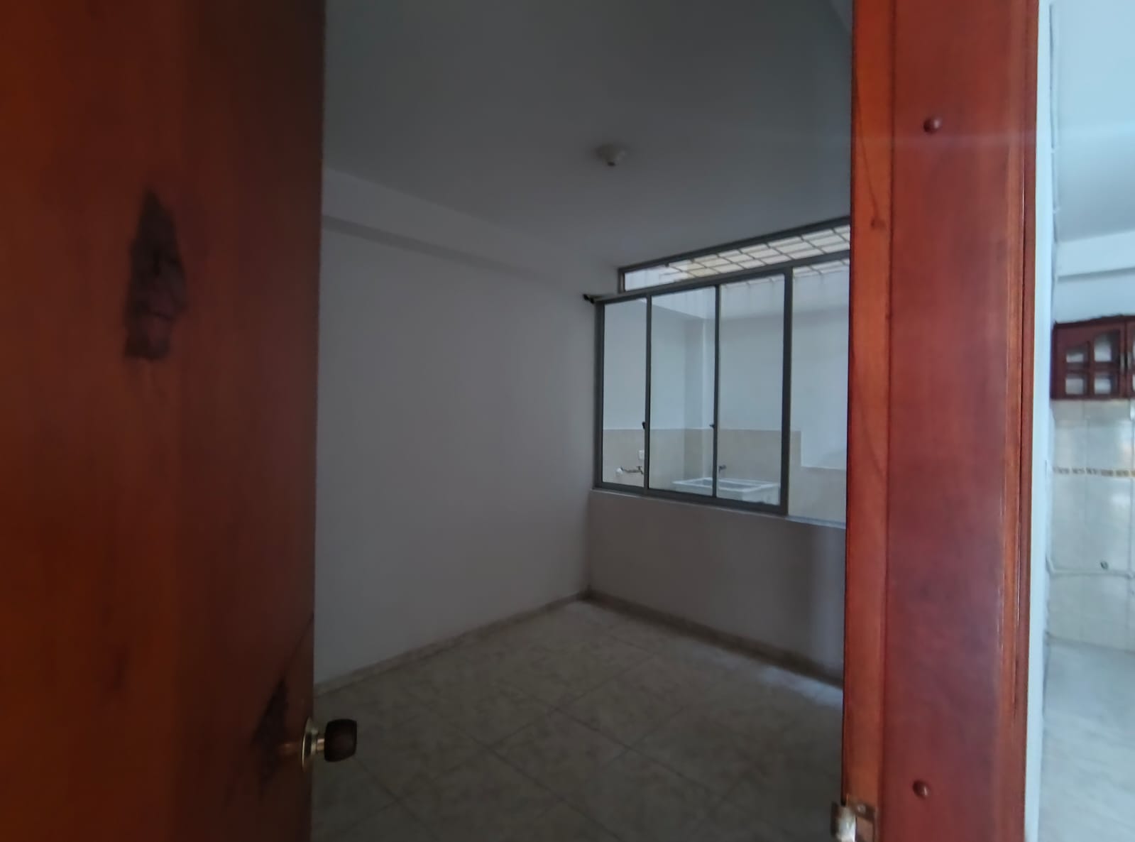 Casa en venta en El Poblado Ii Etapa, Pereira · foto 2 de 24