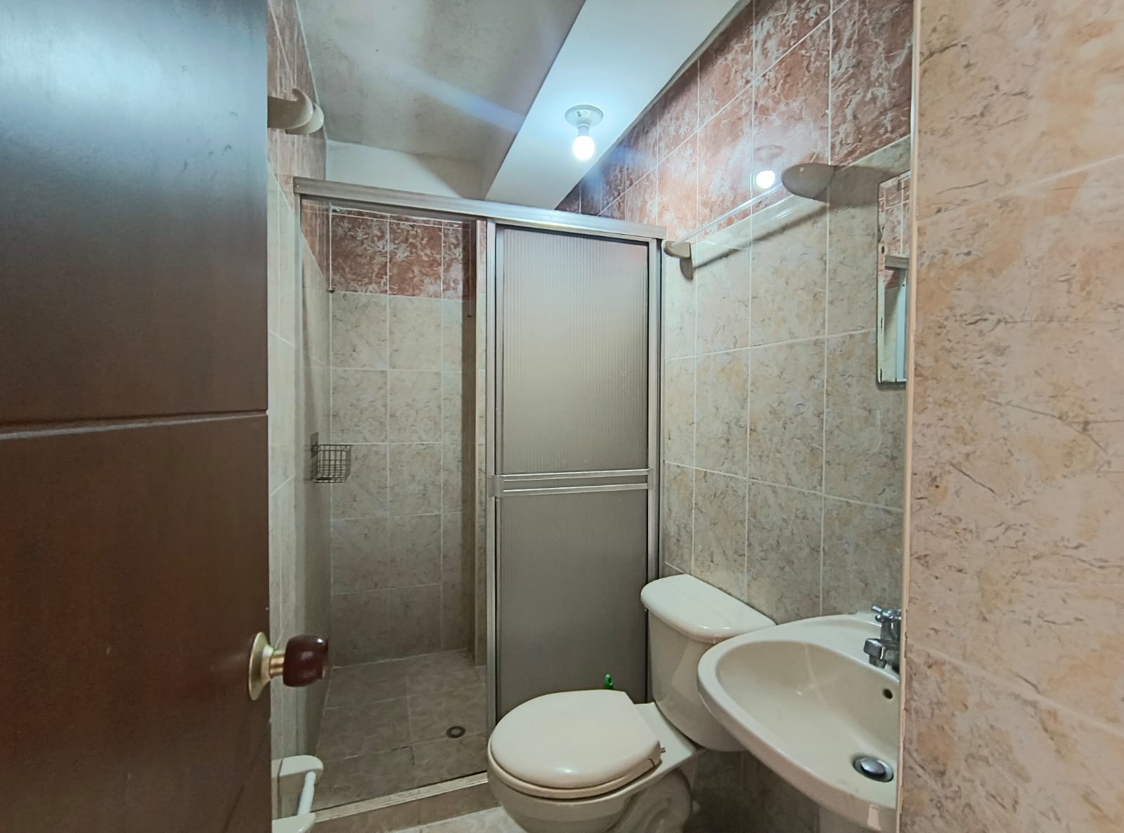 Casa en venta en El Poblado Ii Etapa, Pereira · foto 6 de 24