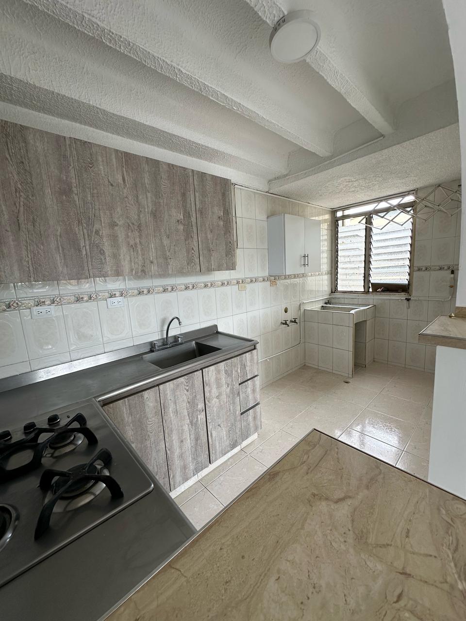 Apartamento en venta en Uribe, Armenia · foto 3 de 12