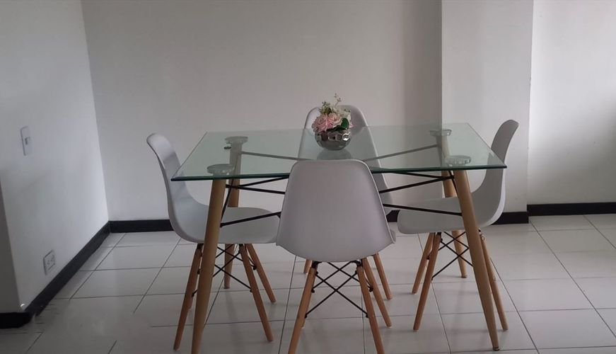 Apartamento de 2 alcobas en venta en El Pizamo, Pereira, 68 m² · foto 2 de 9