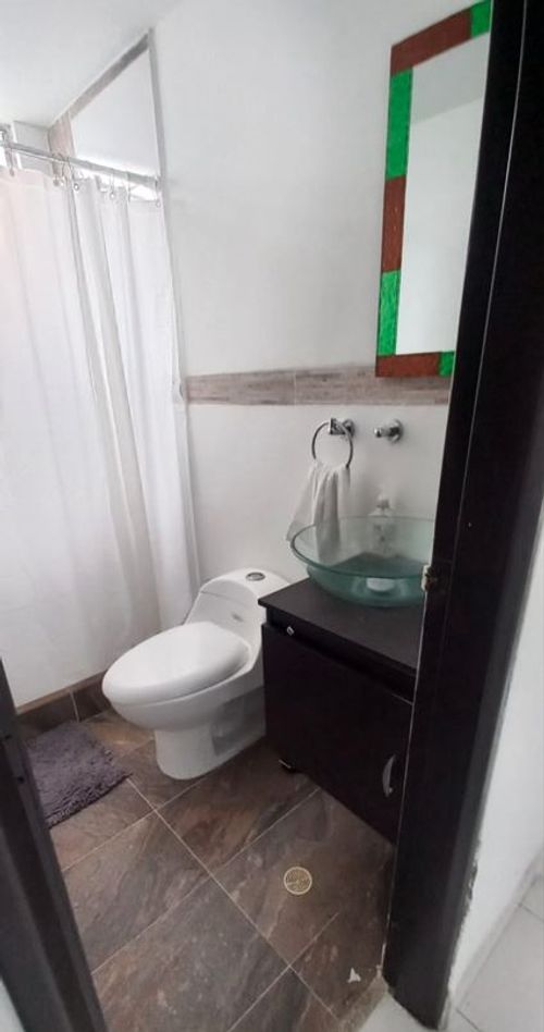Apartamento de 2 alcobas en venta en El Pizamo, Pereira, 68 m² · foto 7 de 9