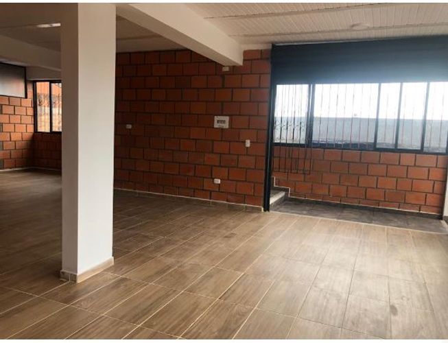 Local en arriendo en San Jose Sur, Pereira, 85 m² · foto 10 de 14