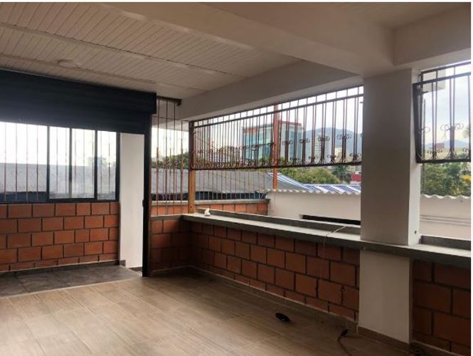Local en arriendo en San Jose Sur, Pereira, 85 m² · foto 13 de 14