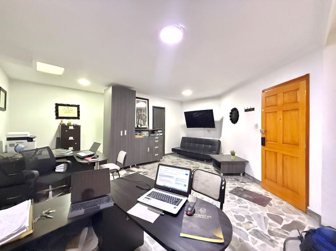 Oficina en venta en Sector Plaza De Bolivar, Pereira, 36 m² · foto 2 de 10