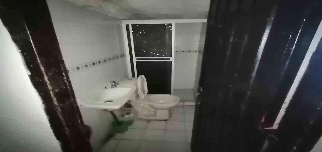 Casa de 24 alcobas en venta en Corocito, Pereira, 426 m² · foto 12 de 24
