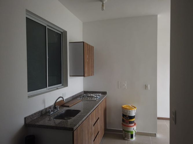Local en venta en Las Colinas, Manizales, 61 m² · foto 2 de 19