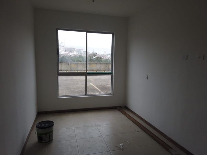 Local en venta en Las Colinas, Manizales, 61 m² · foto 13 de 19