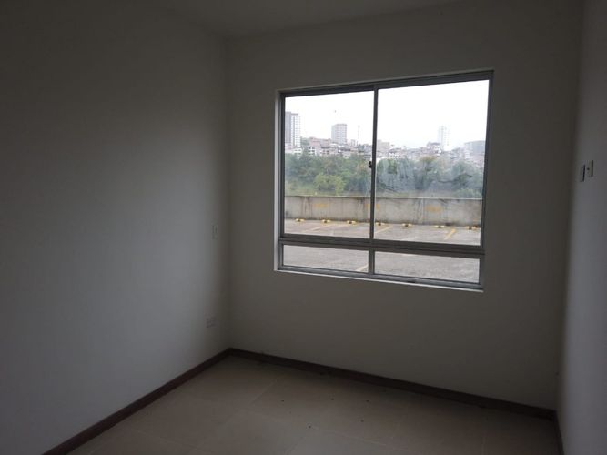 Local en venta en Las Colinas, Manizales, 61 m² · foto 16 de 19