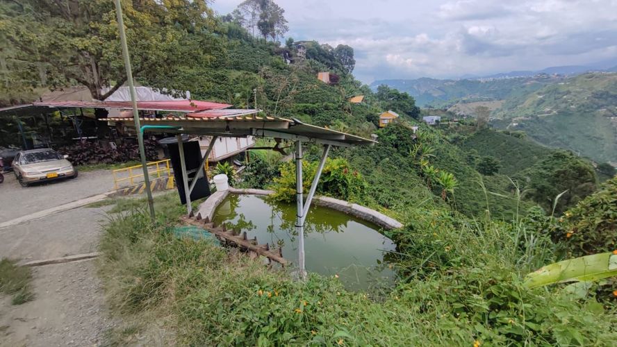 Edificio en venta en Bajo Tablazo, Manizales, 202 m² · foto 6 de 24