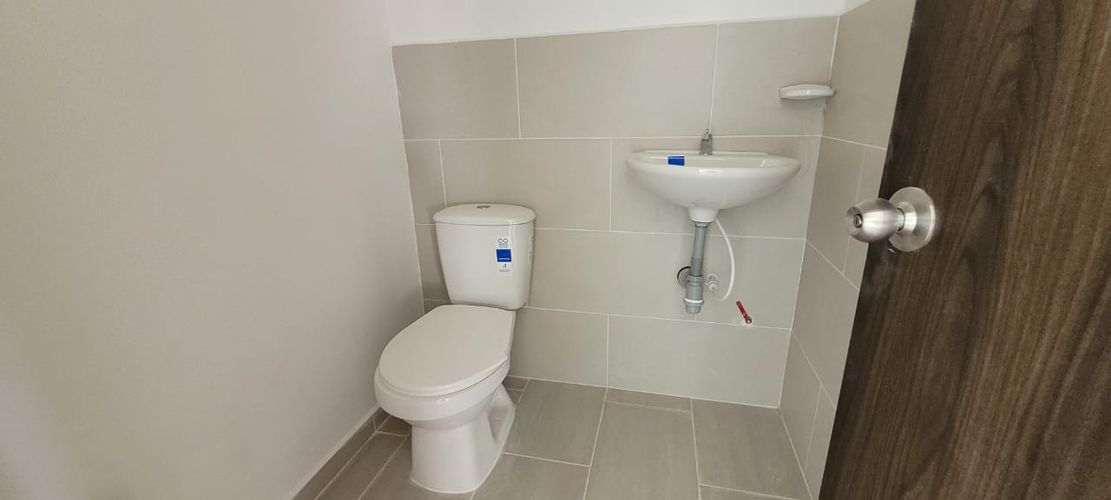 Casa de 11 alcobas en arriendo en Alamos, Pereira, 650 m² · foto 7 de 24