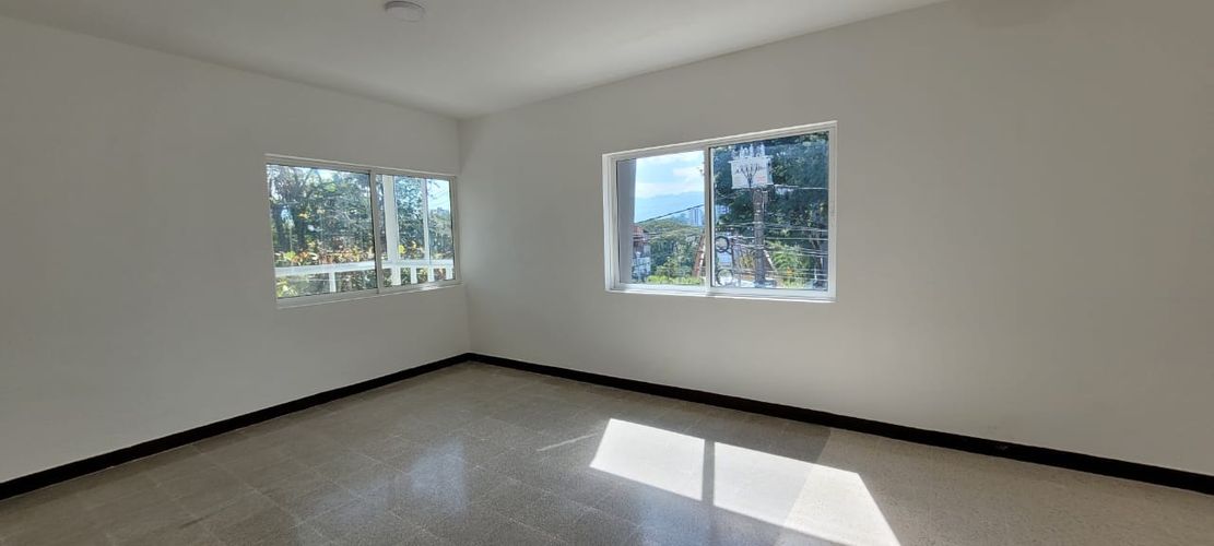 Casa de 11 alcobas en arriendo en Alamos, Pereira, 650 m² · foto 11 de 24