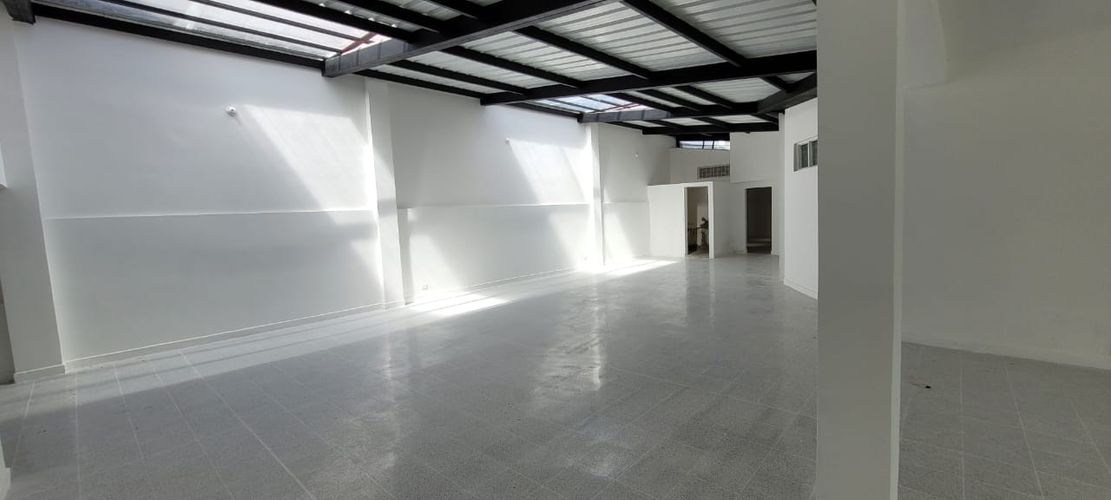 Casa de 11 alcobas en arriendo en Alamos, Pereira, 650 m² · foto 15 de 24