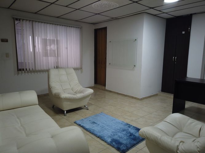 Bodega en venta en Estambul, Manizales, 333 m² · foto 11 de 24