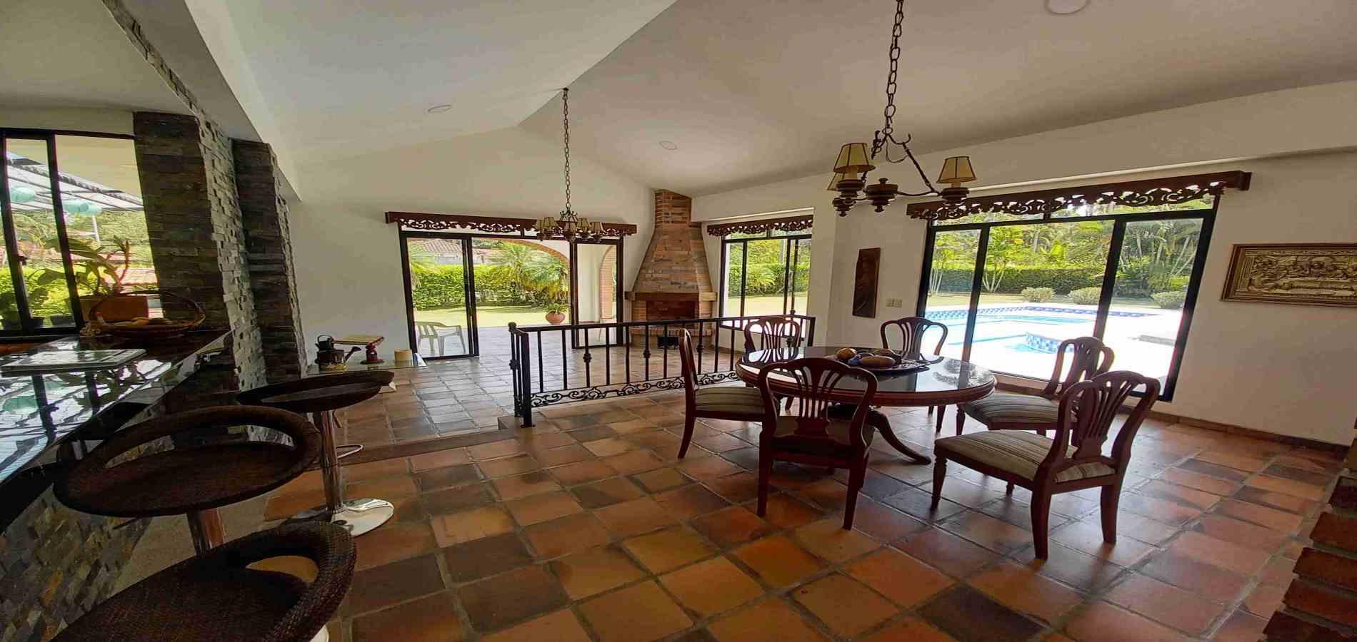 Casa en venta en San Bernardo Del Viento, Manizales · foto 10 de 24