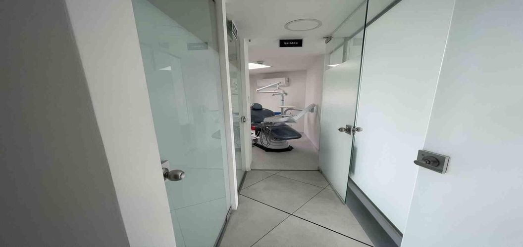 Consultorio en venta en Alcazar, Armenia, 37 m² · foto 4 de 10