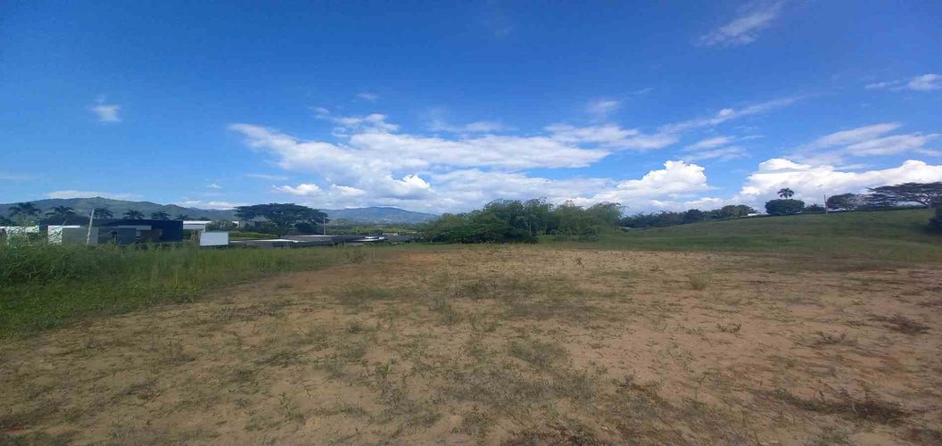 Lote en venta en Cerritos, Pereira · foto 3 de 12