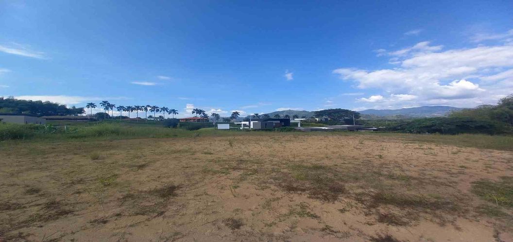 Lote en venta en Cerritos, Pereira · foto 4 de 12