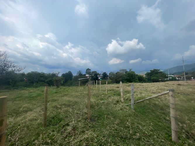 Lote en venta en Avenida Centenario, Armenia · foto 10 de 17