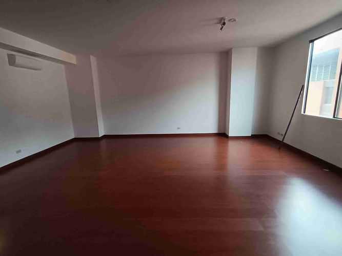 Oficina en arriendo en Fundadores, Armenia, 52 m² · foto 8 de 16