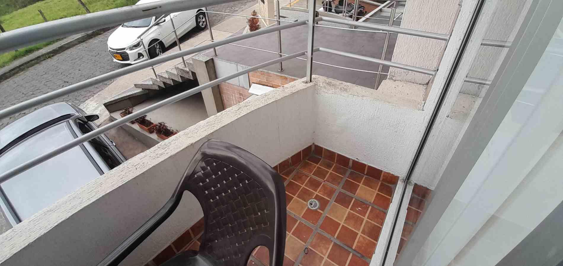 Apartamento en venta en Tejares, Manizales · foto 2 de 24