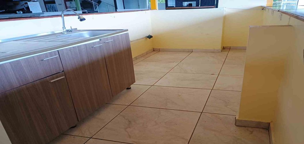 Local en arriendo en Avenida Centenario, Armenia, 10 m² · foto 8 de 17