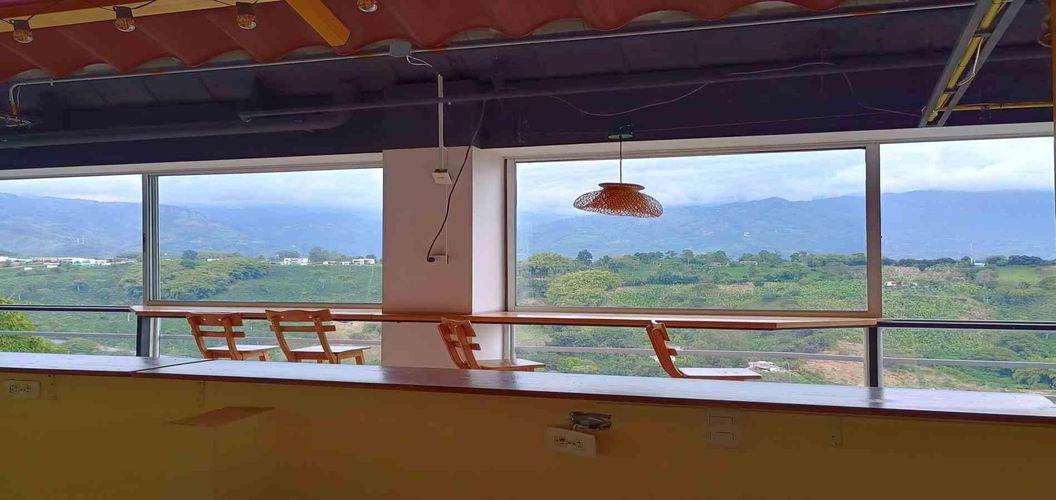 Local en arriendo en Avenida Centenario, Armenia, 10 m² · foto 11 de 17