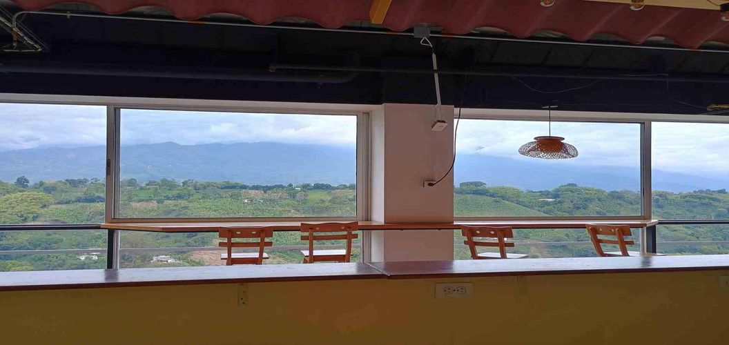 Local en arriendo en Avenida Centenario, Armenia, 10 m² · foto 12 de 17