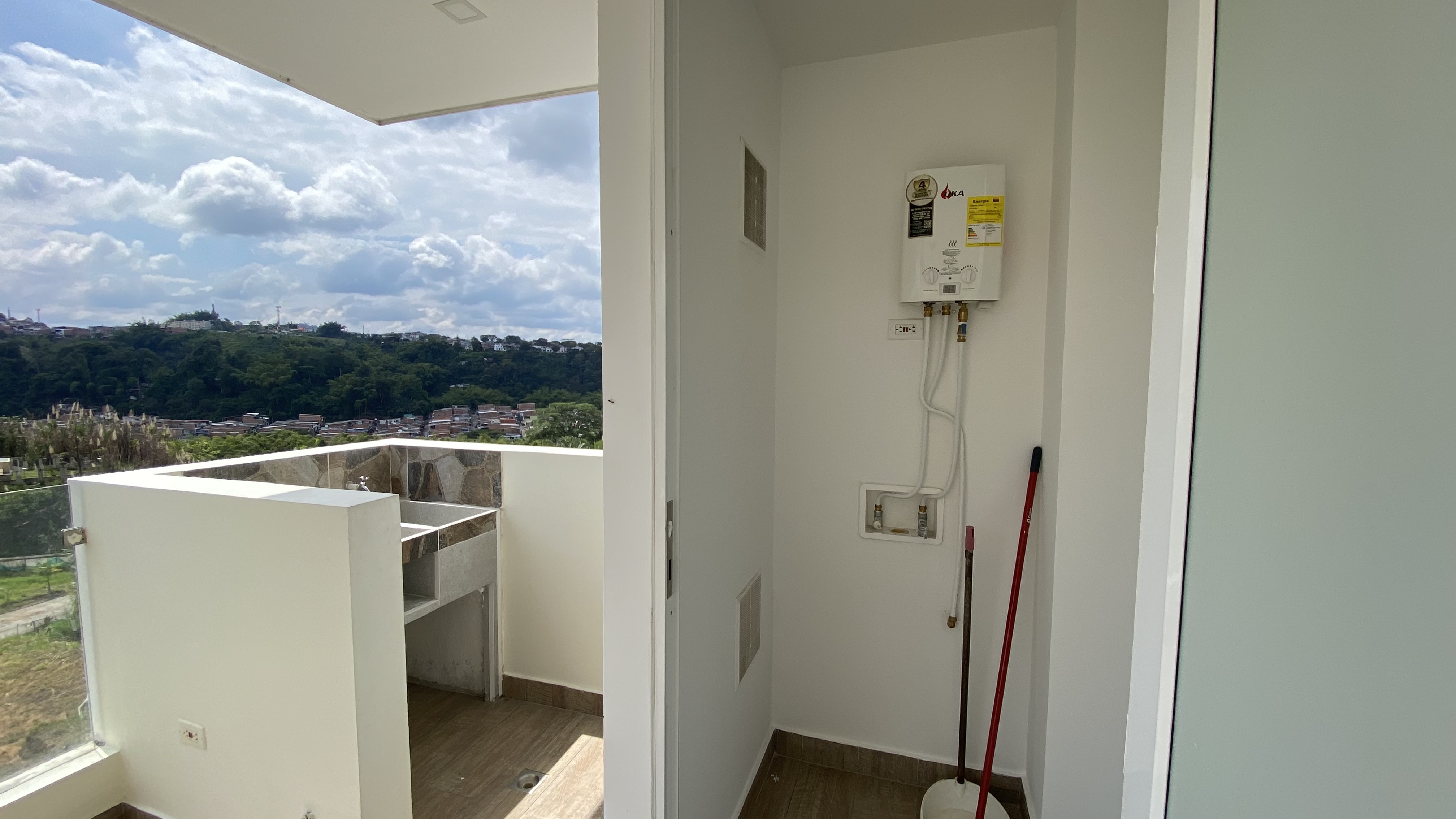 Apartamento en venta en Jardines De Tanambi, Pereira · foto 7 de 19