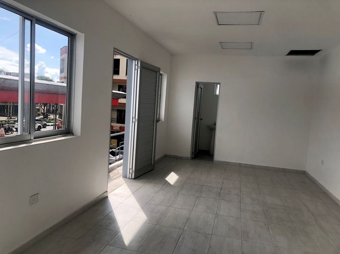Oficina en arriendo en Avenida 30 De Agosto, Pereira, 33 m² · foto 9 de 19