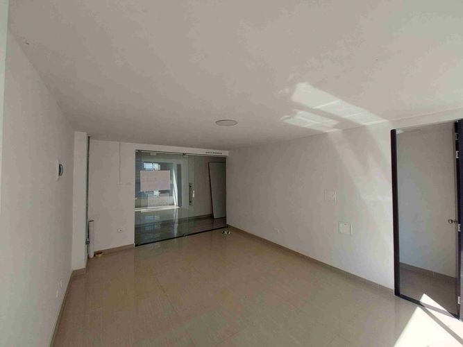 Local en venta en El Centro, Manizales, 26 m² · foto 5 de 11