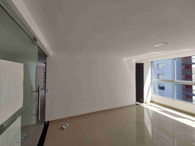 Local en venta en El Centro, Manizales, 26 m² · foto 6 de 11