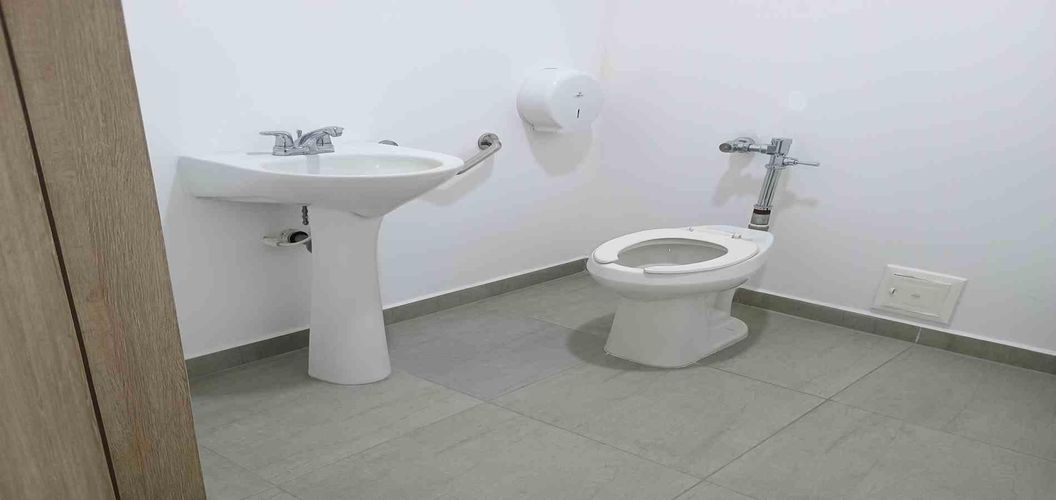 Oficina en venta en Los Profesionales, Armenia, 31 m² · foto 5 de 12