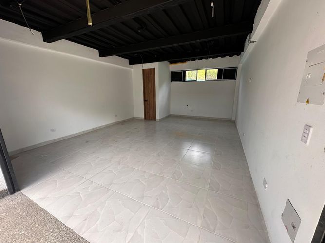 Local en venta en El Congal, Armenia, 35 m² · foto 12 de 16