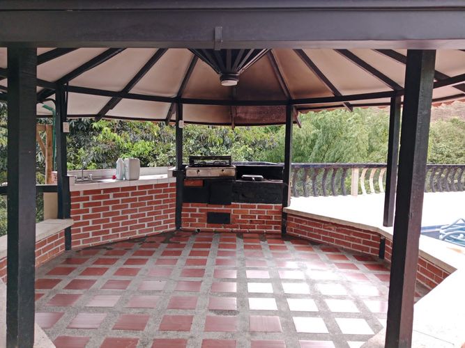 Finca en venta en Gaitan, Dosquebradas, 700 m² · foto 5 de 11