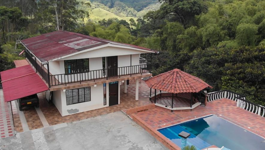 Finca en venta en Gaitan, Dosquebradas, 700 m² · foto 6 de 11