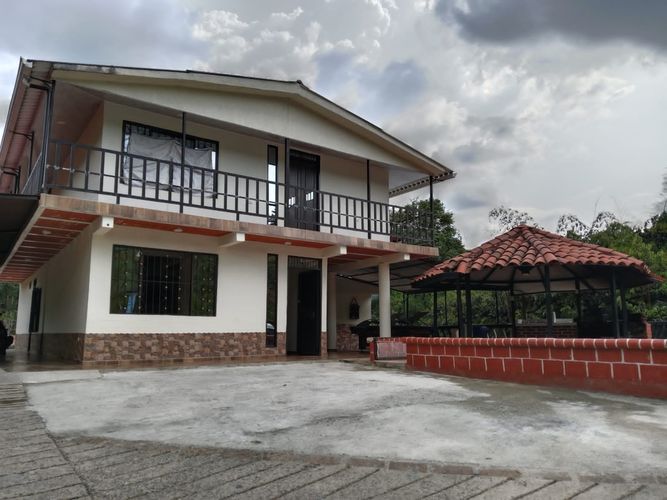Finca en venta en Gaitan, Dosquebradas, 700 m² · foto 7 de 11