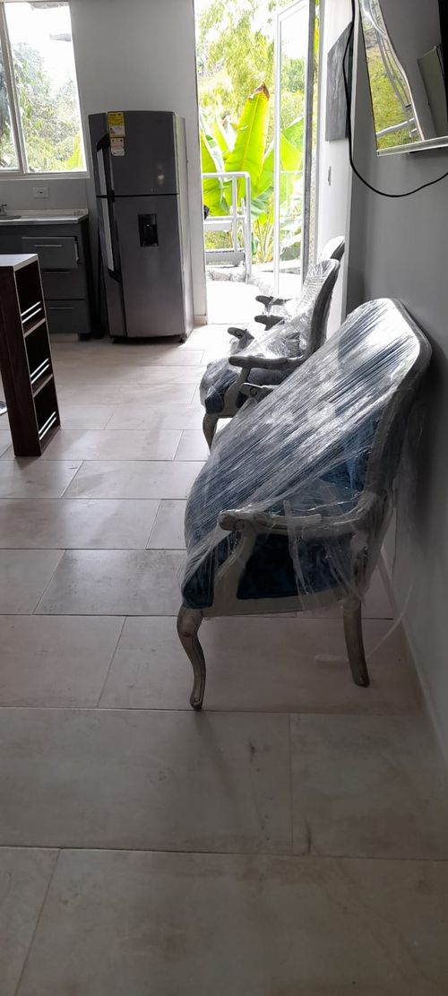Apartamento de 2 alcobas en venta en Tribunas Corcega, Pereira, 70 m² · foto 2 de 13