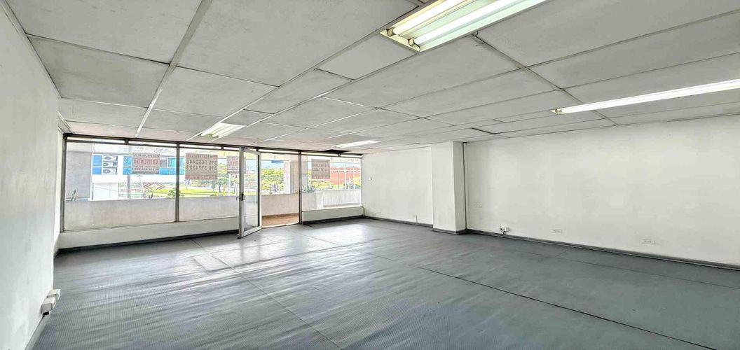 Local en arriendo en Guadalupe, Dosquebradas, 33 m² · foto 2 de 10