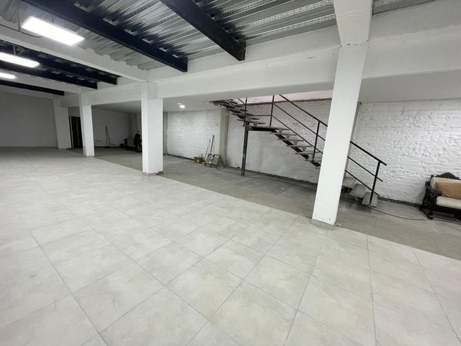 Edificio en venta en Parque Sucre, Armenia, 202 m² · foto 9 de 21