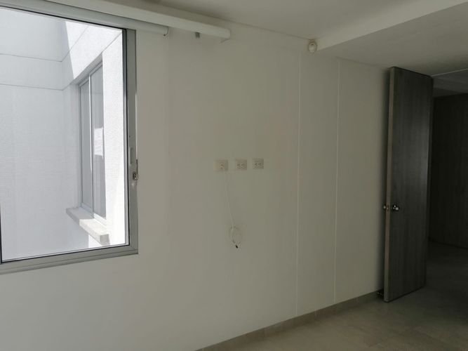 Casa de 3 alcobas en venta en La Bella, Pereira, 216 m² · foto 12 de 24