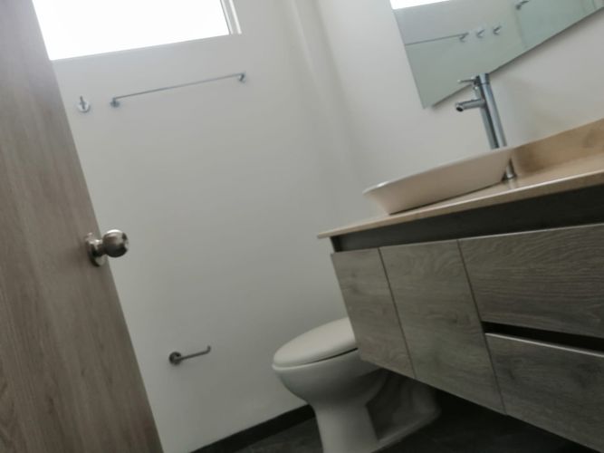 Casa de 3 alcobas en venta en La Bella, Pereira, 216 m² · foto 18 de 24
