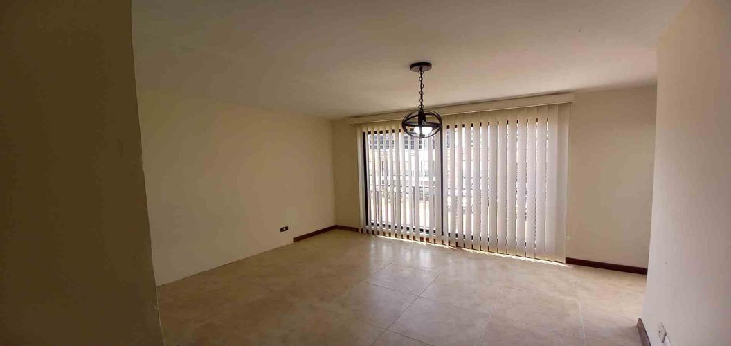 Casa de 3 alcobas en venta en San Marcel, Manizales, 108 m² · foto 3 de 24