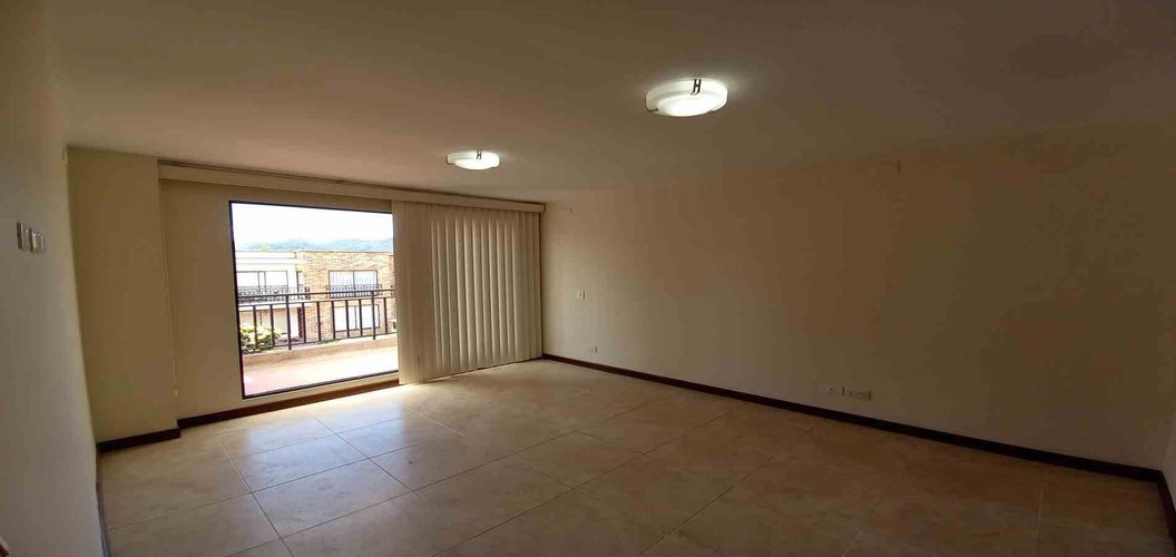 Casa de 3 alcobas en venta en San Marcel, Manizales, 108 m² · foto 5 de 24