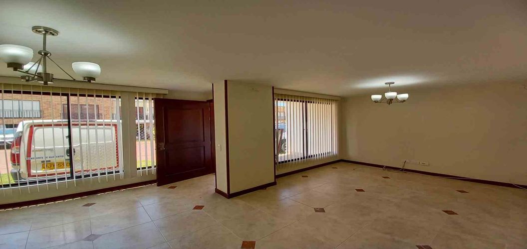 Casa de 3 alcobas en venta en San Marcel, Manizales, 108 m² · foto 15 de 24