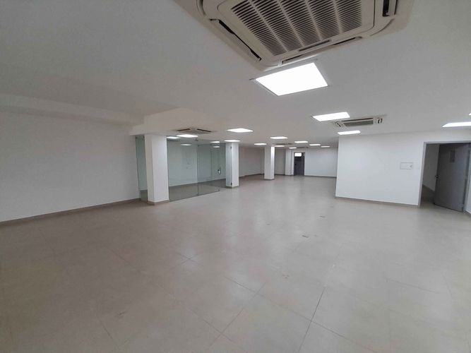 Local en venta en Sector Parque Valencia, Armenia, 259 m² · foto 2 de 22