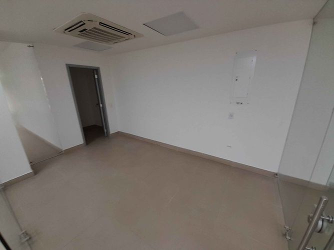 Local en venta en Sector Parque Valencia, Armenia, 259 m² · foto 8 de 22
