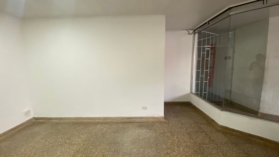 Local en arriendo en Guadalupe, Dosquebradas, 35 m² · foto 3 de 10