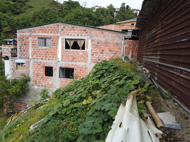 Lote en venta en La Francia, Manizales, 4000 m² · foto 3 de 15