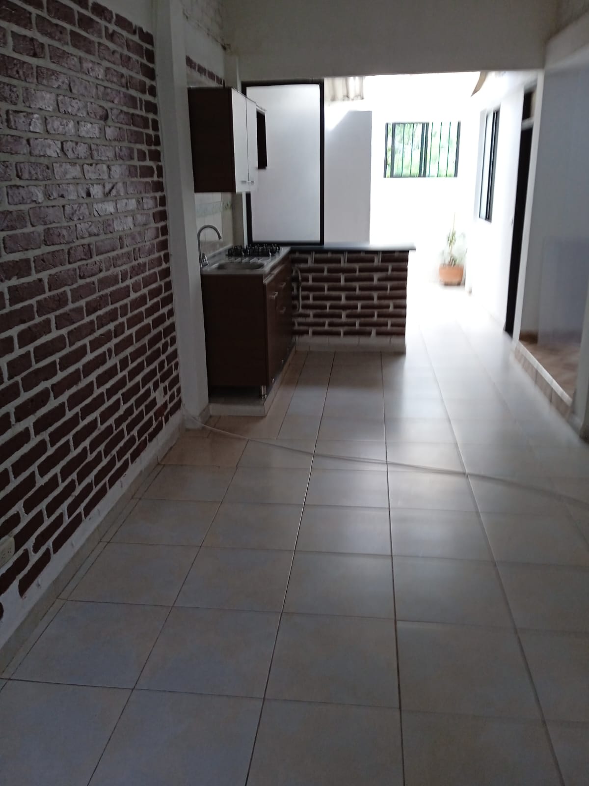 Casa en venta en El Poblado Ii Etapa, Pereira · foto 2 de 18