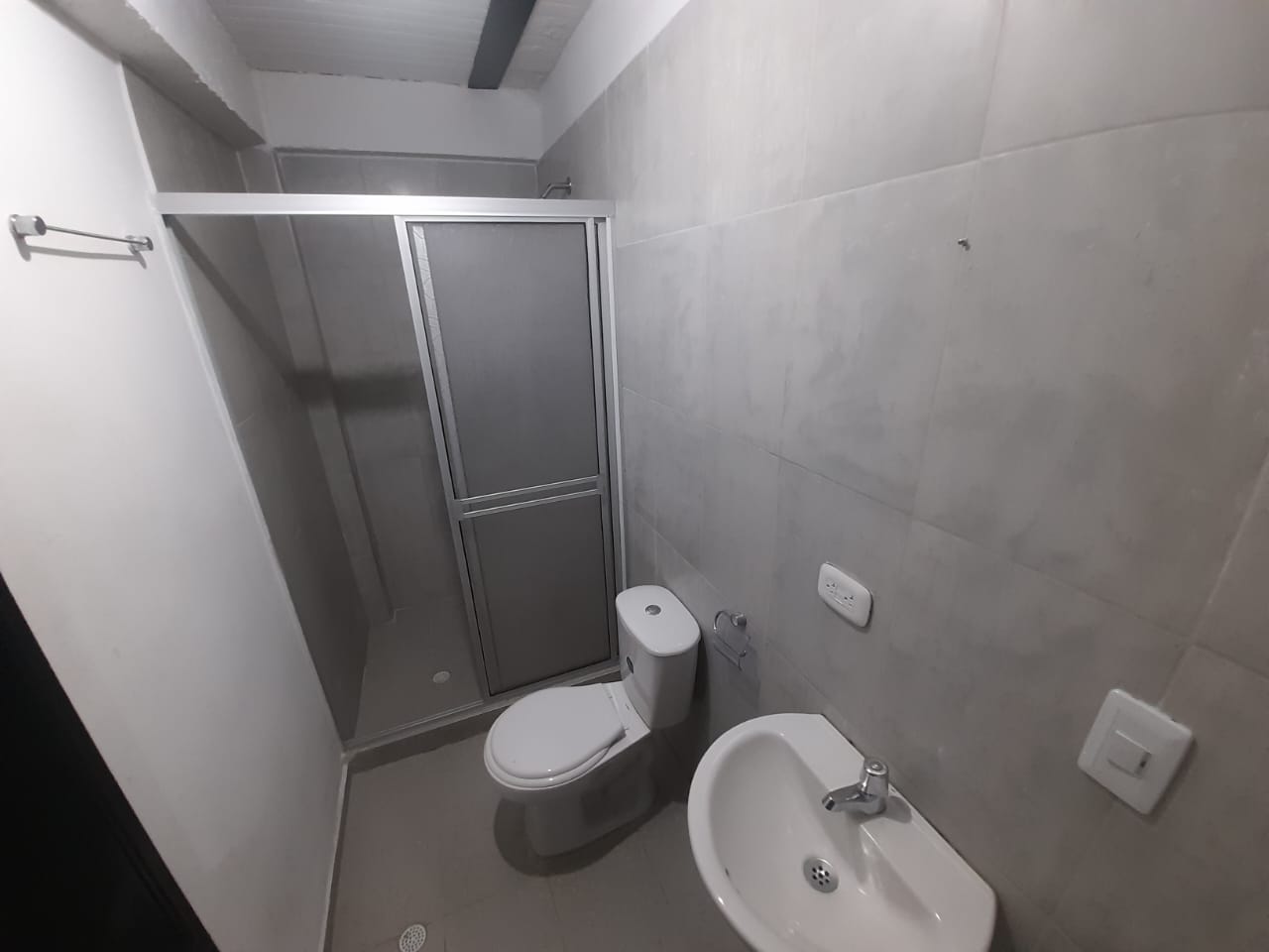 Casa en venta en El Poblado Ii Etapa, Pereira · foto 8 de 18
